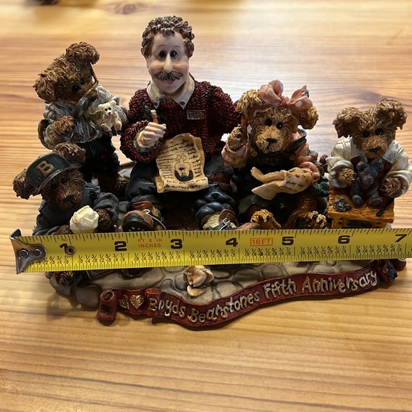 Boyd’s bears and friends - Picture 3 of 3